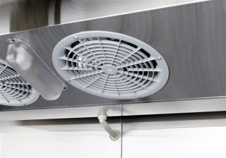 Szafa Mroźnicza Pojedyncza 670l Profi Line GN 2/1 230V/600W 730x800x2096 | HENDI 232132