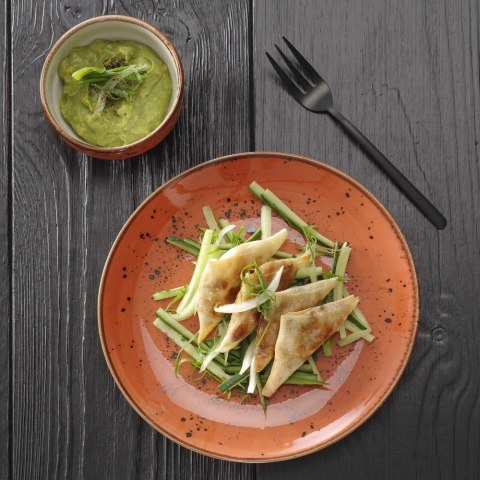 Talerz serwingowy Dahlia 215x180 mm | FINE DINE 778364