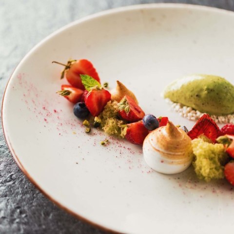 Filiżanka ze spodkiem Opal 230 ml Fine Dine