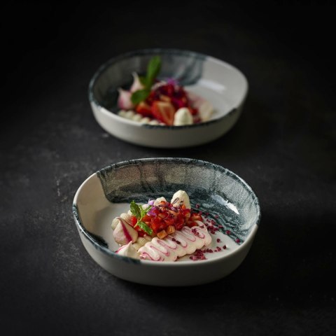 Talerz organiczny z wysokim rantem Tide Black, 230mm Churchill