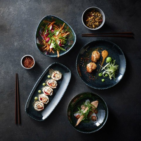 Talerz trójkątny Astro Metallic Blue, 270mm Churchill