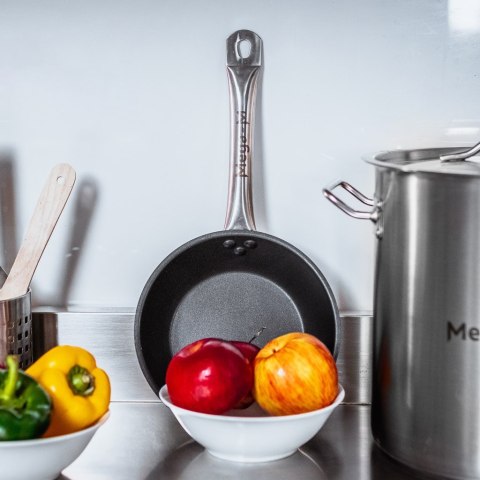 Patelnia nieprzywierająca inox 24 cm uniwersalna MTP002465