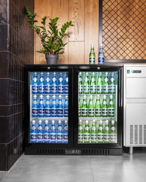 Barowa szafa chłodnicza 2-drzwiowa skrzydłowa 198 l Resto Quality SC211HDE