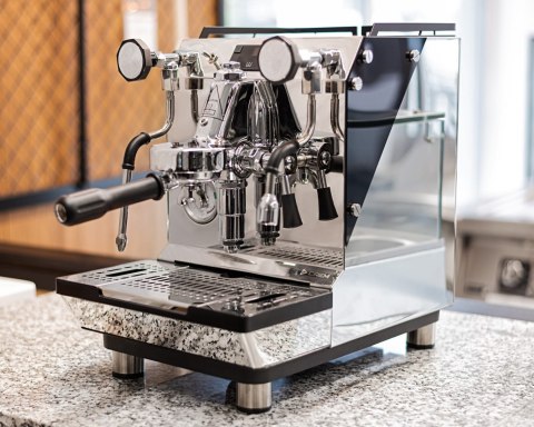 Ekspres ciśnieniowy 1-grupowy kolbowy ONE 1B Dual 1,7l Resto Quality ONE 1B Dual