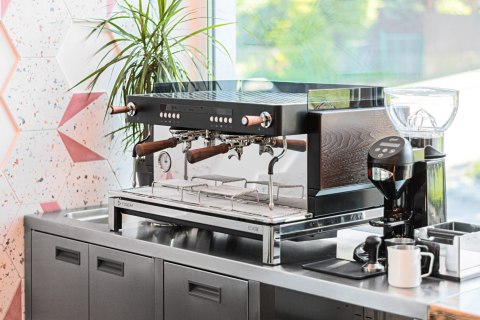 Ekspres do kawy 2-grupowy kolbowy 3,35 kW wersja Premium EX3 Resto Quality EX3 2GR B Premium