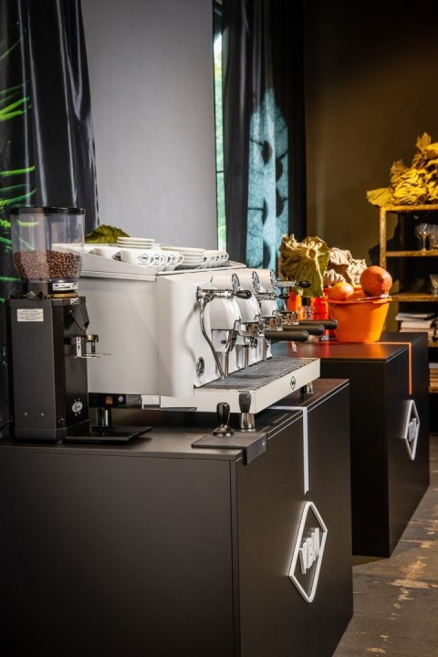 Ekspres kolbowy 3-grupowy Lollo biały gastronomiczny 5 kW Resto Quality Lollo 3GR White