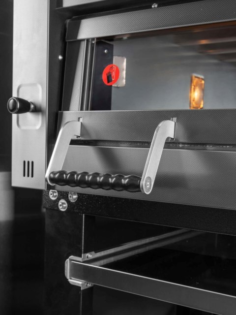 Modułowy piec piekarniczy 1-komorowy 7,5 kW 400V 1260x1020 mm Resto Quality ME/800