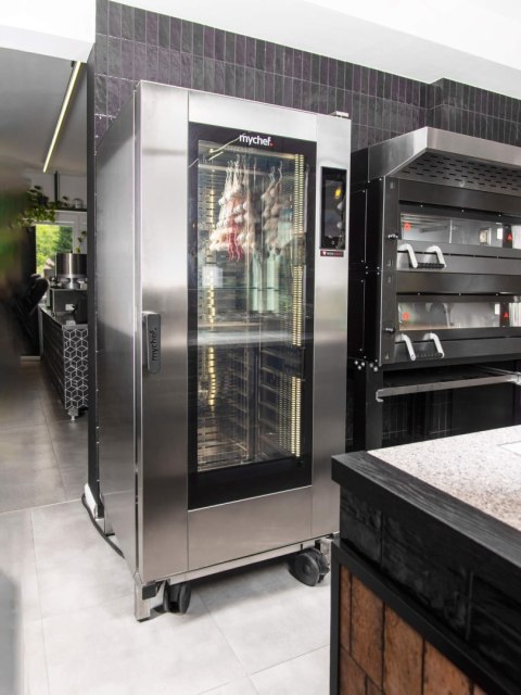 Piec piekarniczo-cukierniczy z wózkiem iBake MAX 16E TSC Resto Quality iBake MAX 16E TSC