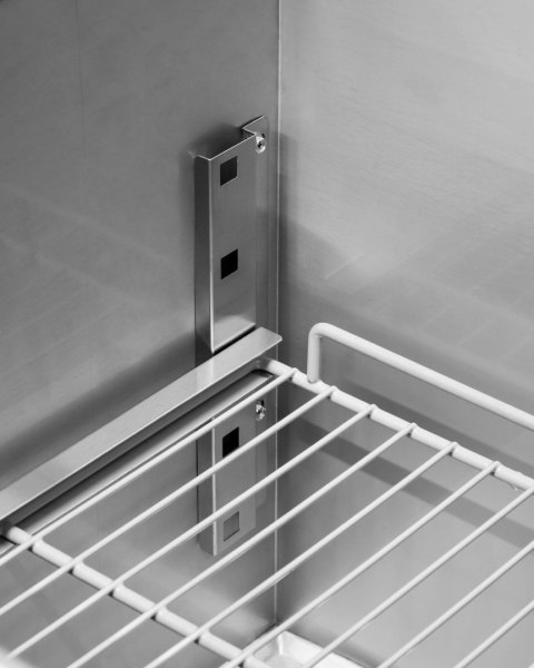 Stół chłodniczy sałatkowy nadstawa szklana 2-drzwiowy 900 mm Resto Quality RQS900SQ