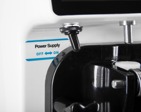 Maszyna automat do lodów włoskich 6 l biała RQ16E