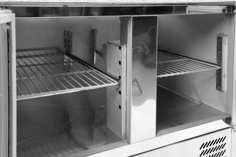 Stół Chłodniczy Gastronomiczny do Pizzy z Nadstawką 6x GN 1/4 Yato YG-05305 Stół Chłodniczy Gastronomiczny do Pizzy z Nadstawką 6x GN 1/4 Yato YG-05305