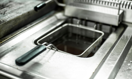 Jaką frytownicę kupić do gastronomii? Poradnik i test MyGastro.pl